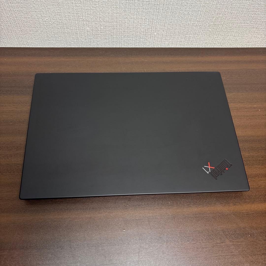 LTE搭載！美品×超高性能×超軽量！名機 ThinkPad X1 Carbon