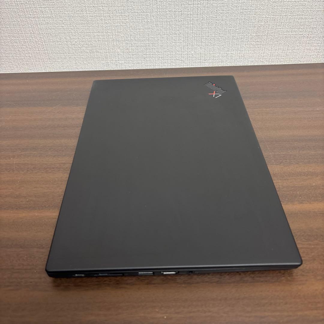 LTE搭載！美品×超高性能×超軽量！名機 ThinkPad X1 Carbon