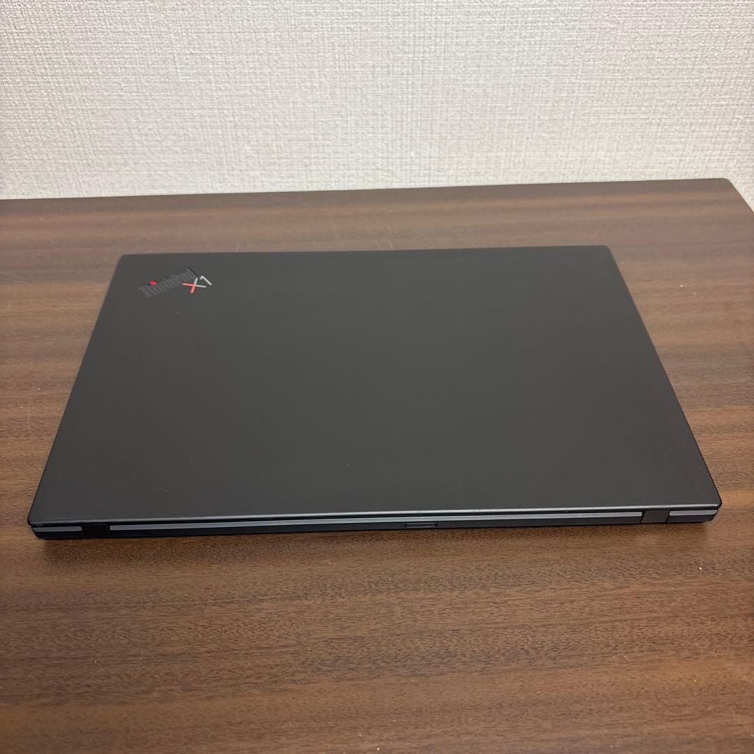LTE搭載！美品×超高性能×超軽量！名機 ThinkPad X1 Carbon