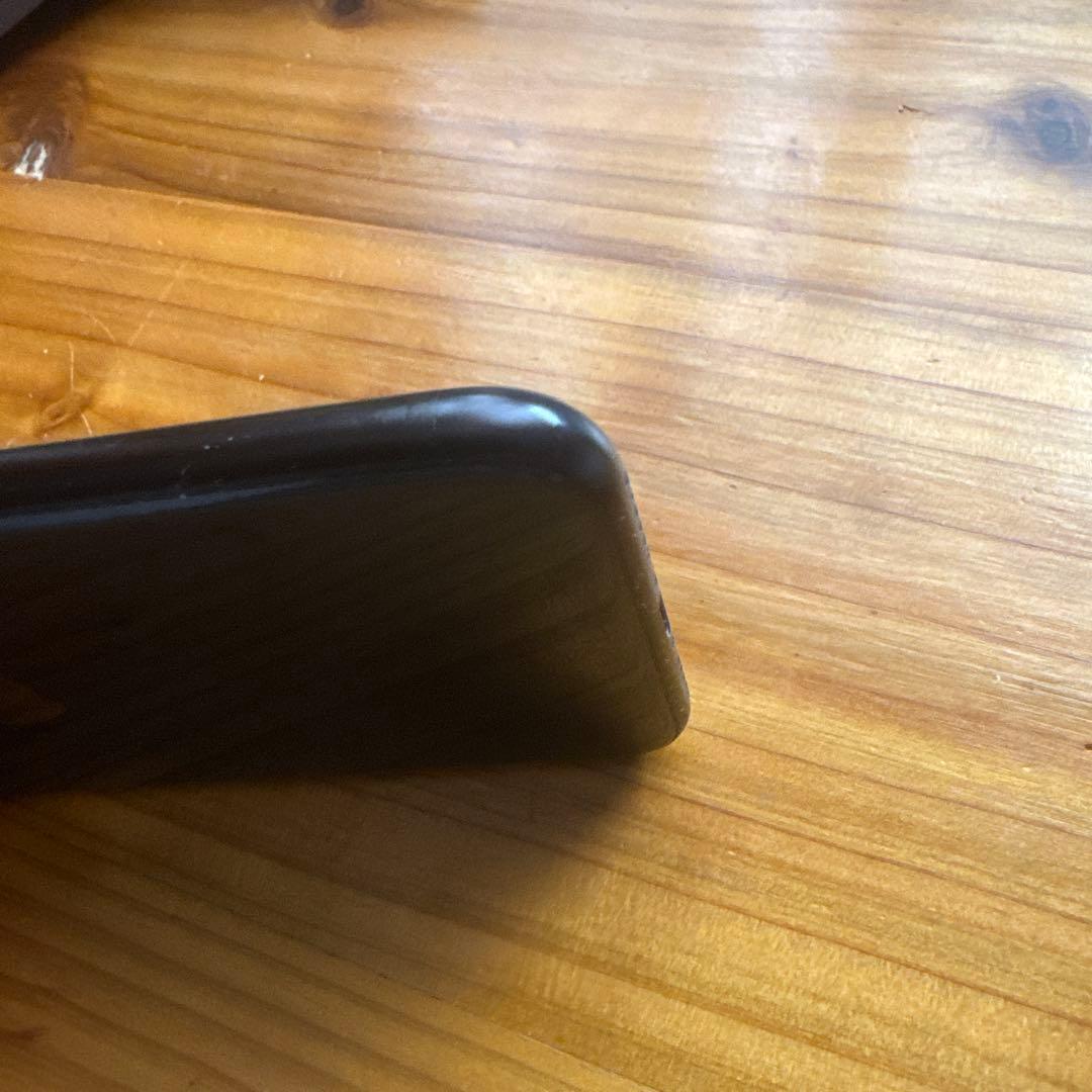 iPhoneSE第2世代 SE2 64GB SIMフリー　本体