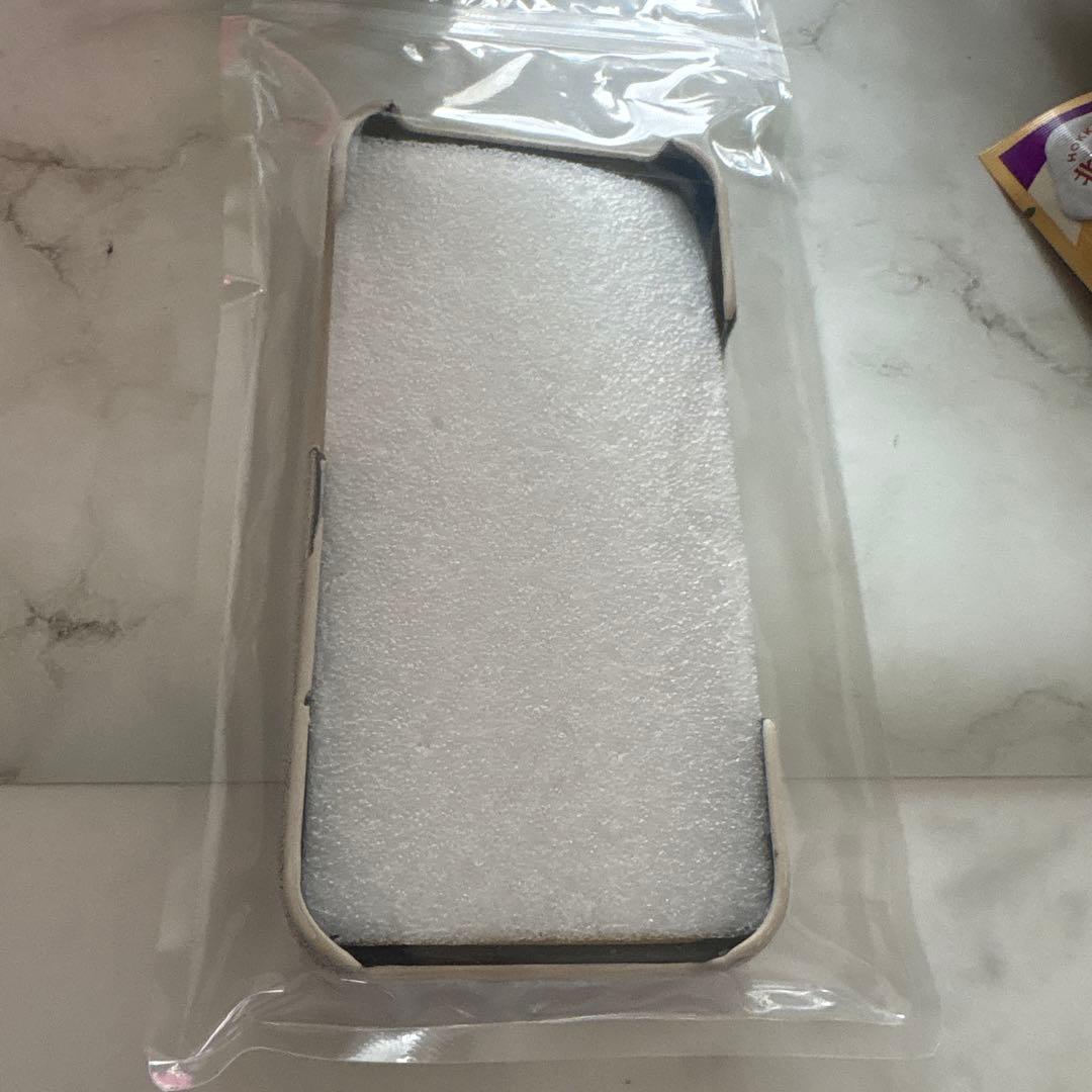 KORS モノグラム iPhone15ケース