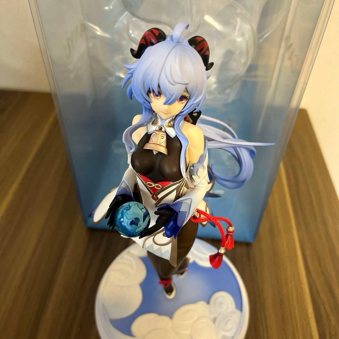 甘雨 フィギュア 循々守月 Ver. APEX 原神【開封品】