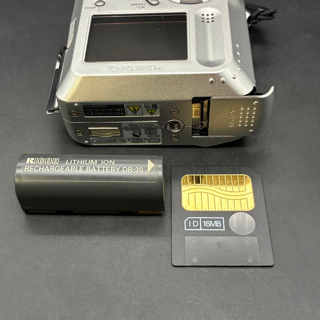 【動作OK】FUJIFILM Finepix 6800Z ポルシェデザイン