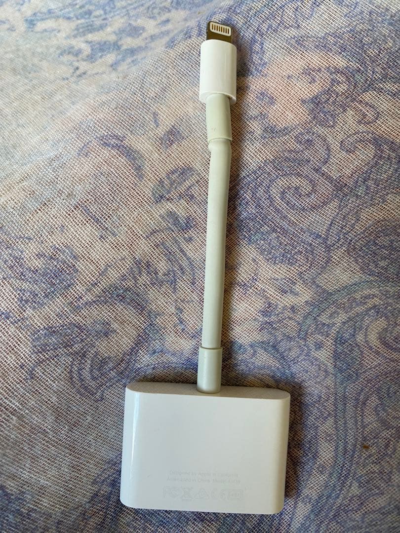 純正♥︎AppleLightningAVアダプタ☆アマゾン純正♥︎HDMI1.8m付