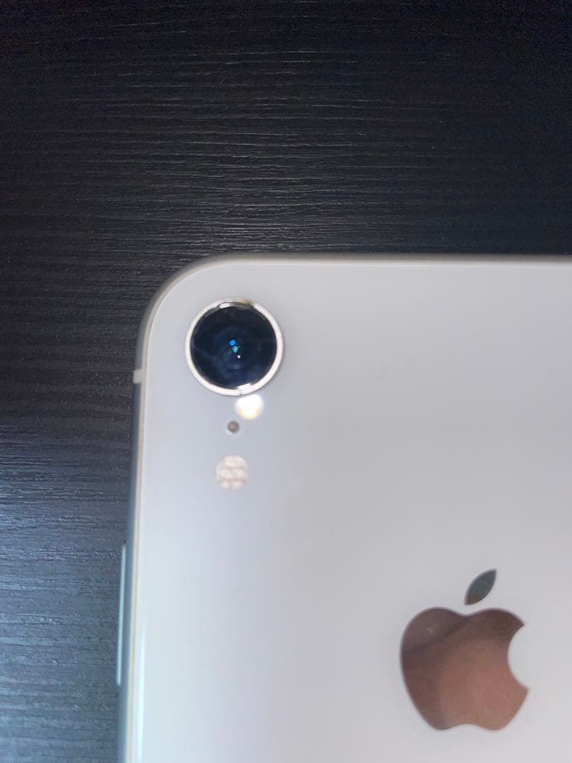iPhoneXR ホワイト 64GB バッテリー85%
