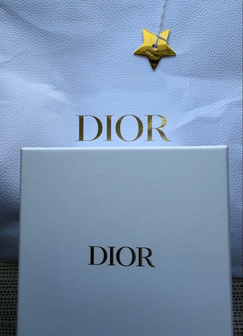 Dior スノードーム 2026 ノベルティ 未使用　代官山オープン記念