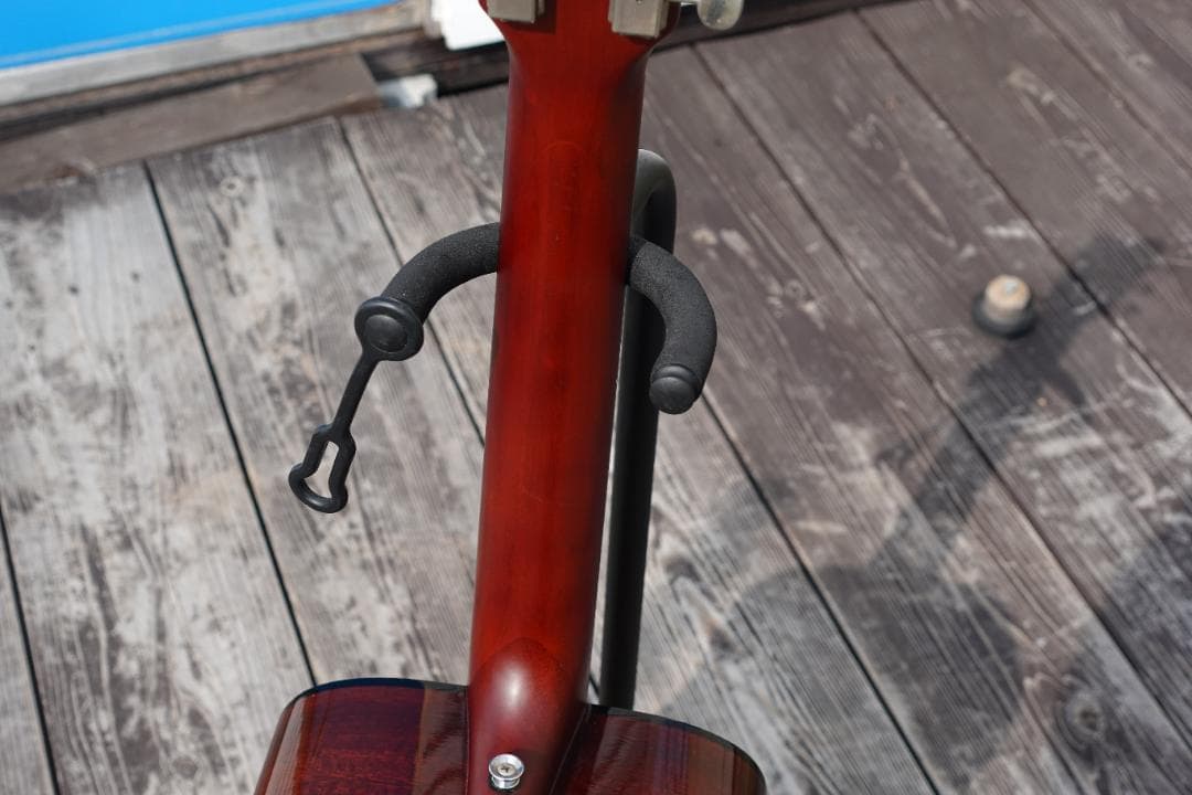 YAMAHA JR2S （トップ単板・弦高2.5mm調整済）ミニギター