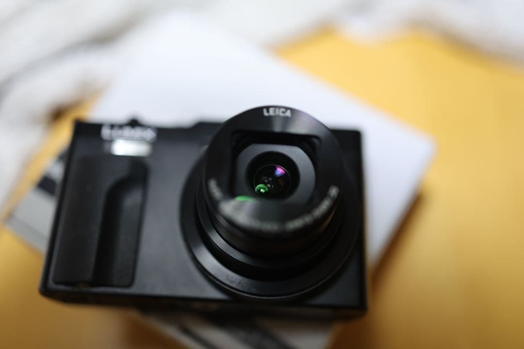 美品 Panasonic LUMIX DC-TZ99 ブラック コンデジ
