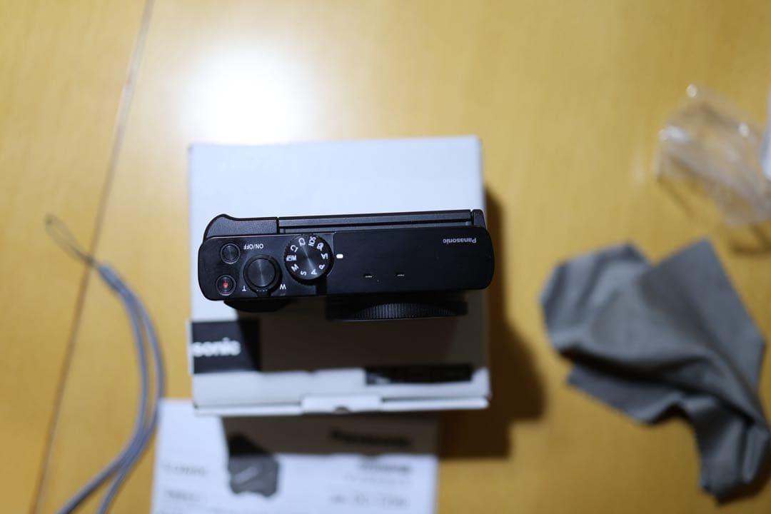 美品 Panasonic LUMIX DC-TZ99 ブラック コンデジ
