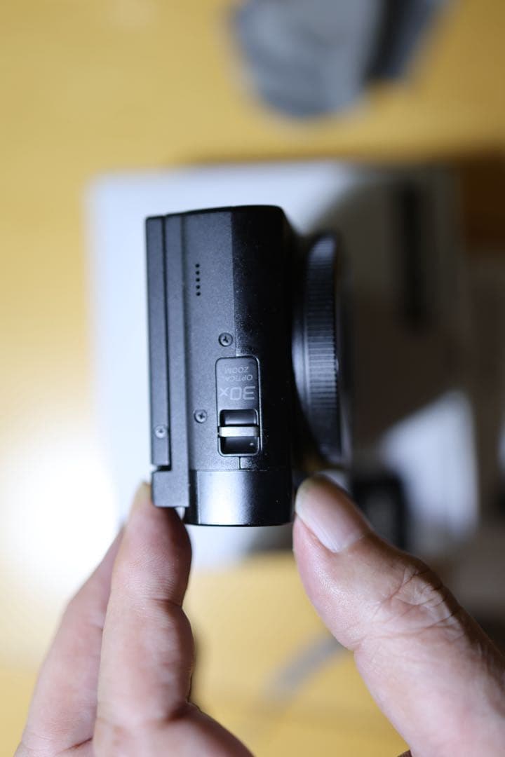 美品 Panasonic LUMIX DC-TZ99 ブラック コンデジ
