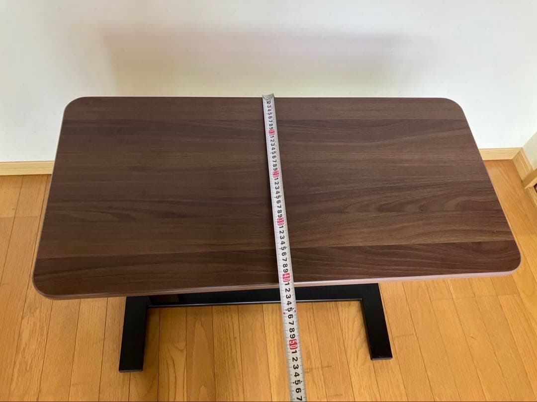 ニトリ　テーブル　長方形　デスク　仕事　キャスターあり