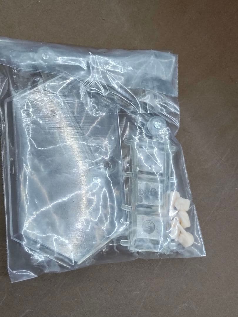 ダンジョン飯　マルシル　可動フィギュア