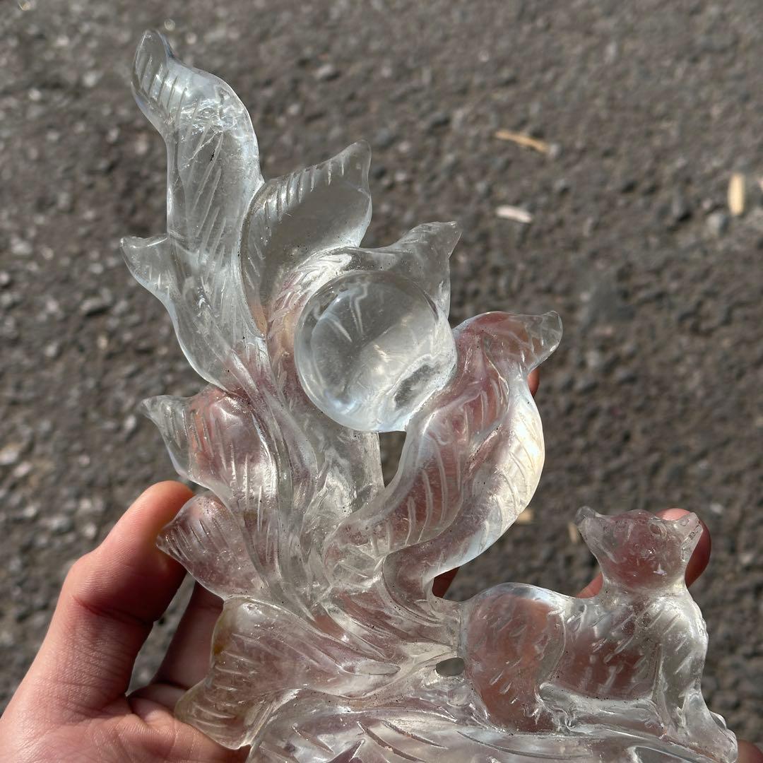 天然石水晶の九尾狐　置物　彫り物G.265