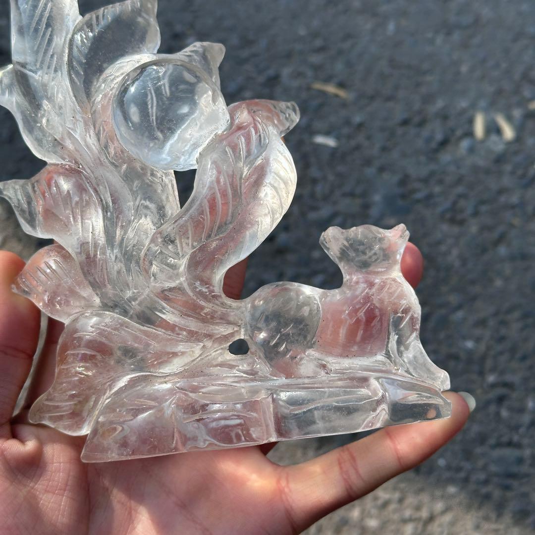 天然石水晶の九尾狐　置物　彫り物G.265