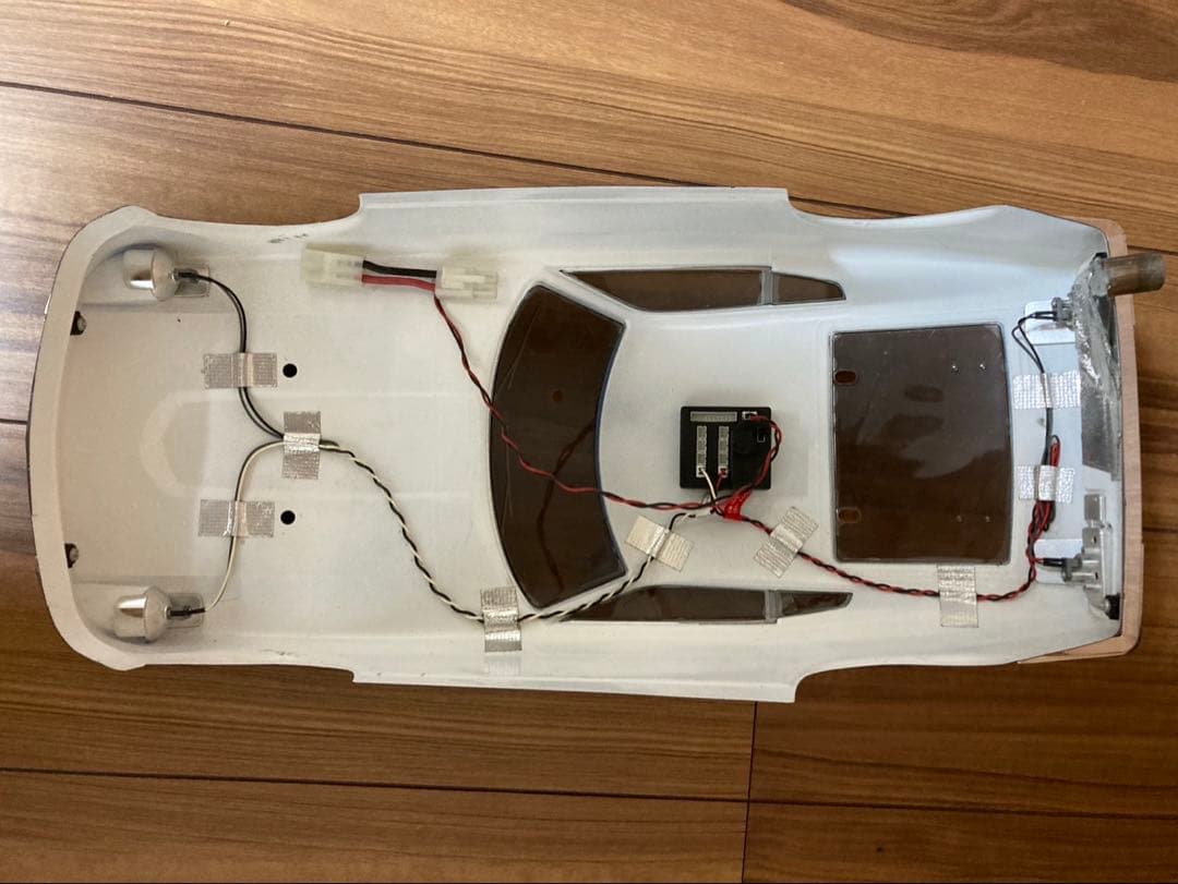 ラジコン　ボディ　中古