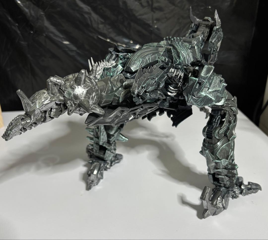 SS-07 グリムロック（トランスフォーマー）