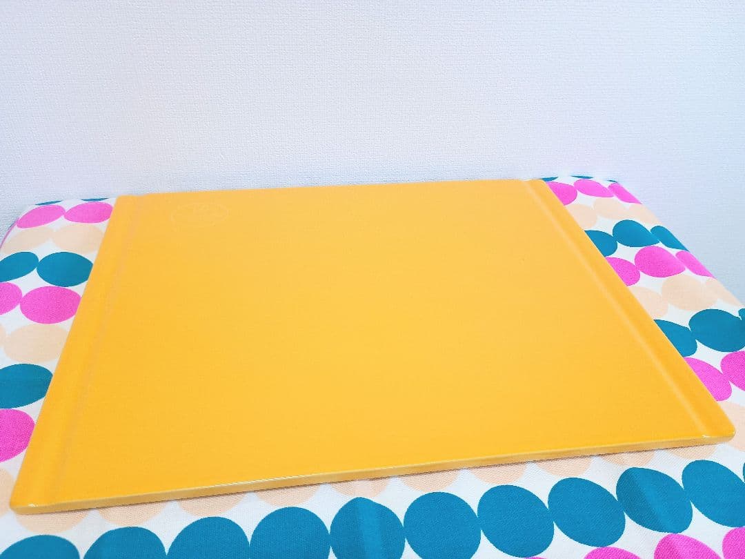 エミール・アンリ　タイルプレート１／２ イエロー・ブルー　2枚セット