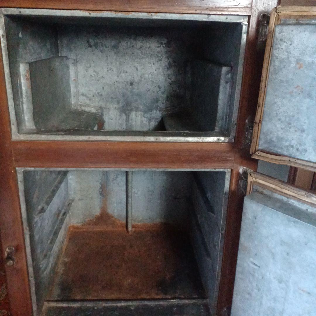 氷　冷蔵庫　レトロ