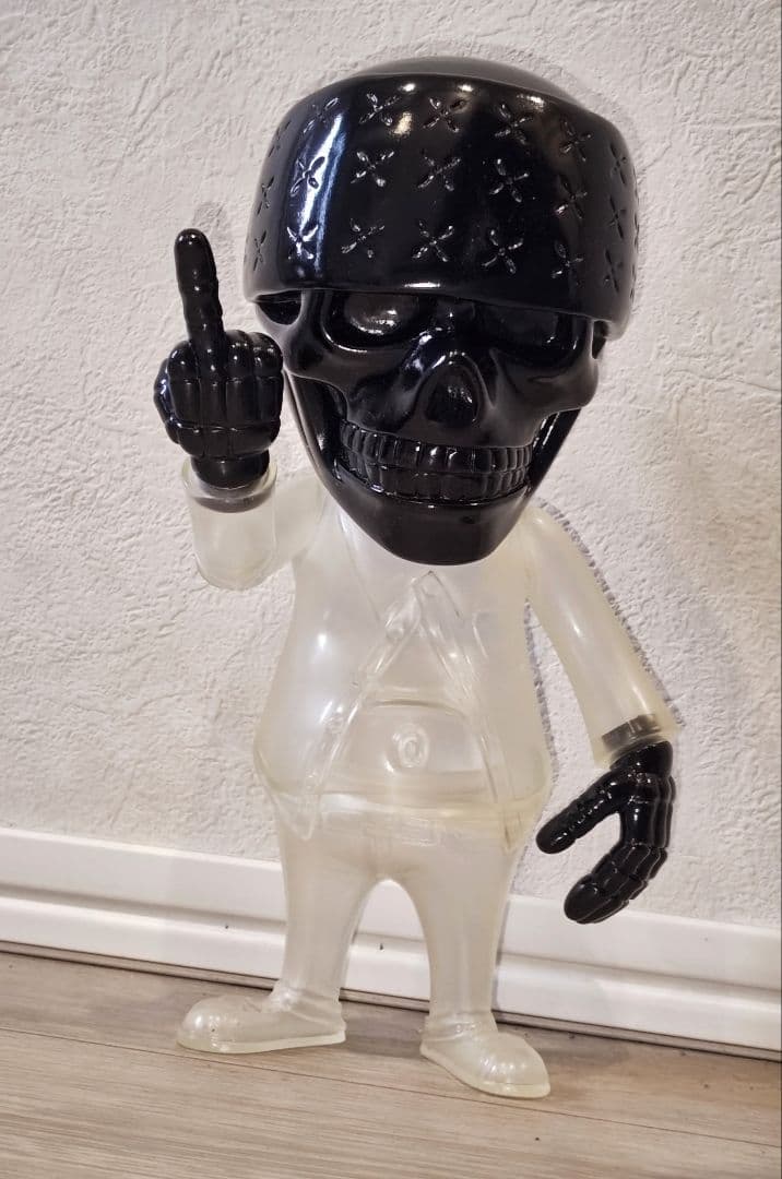 ブラックブックトイ Blackbook toy suicidal スーサイダル