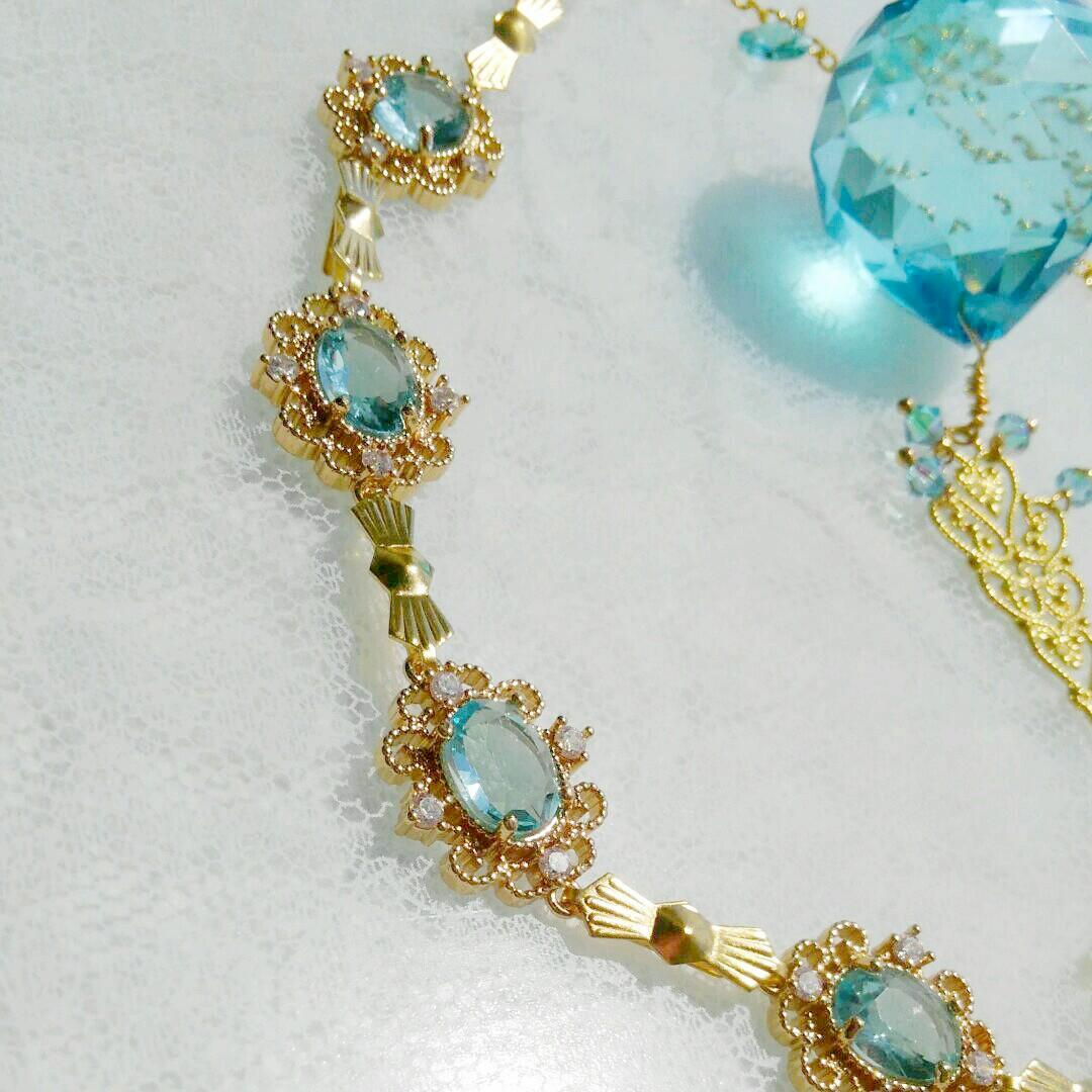 サンキャッチャー♡ハンドメイド「アイスブルー♡スワロ入り✧︎」