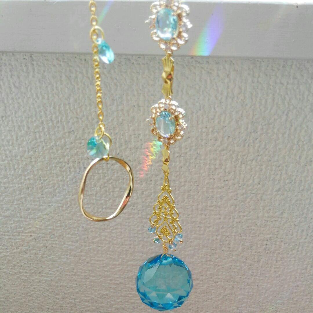 サンキャッチャー♡ハンドメイド「アイスブルー♡スワロ入り✧︎」