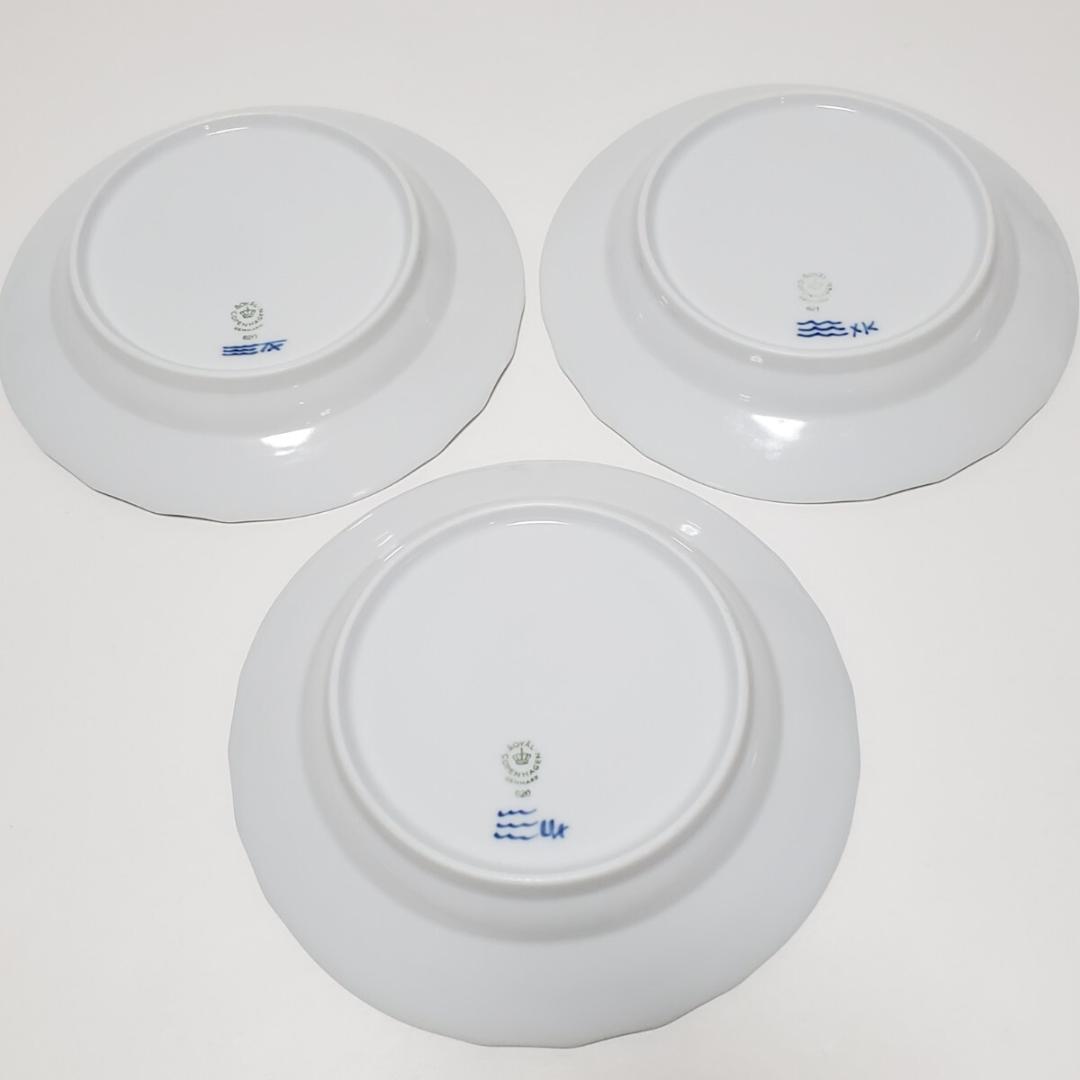   ロイヤルコペンハーゲン ブルーフラワーカーブ