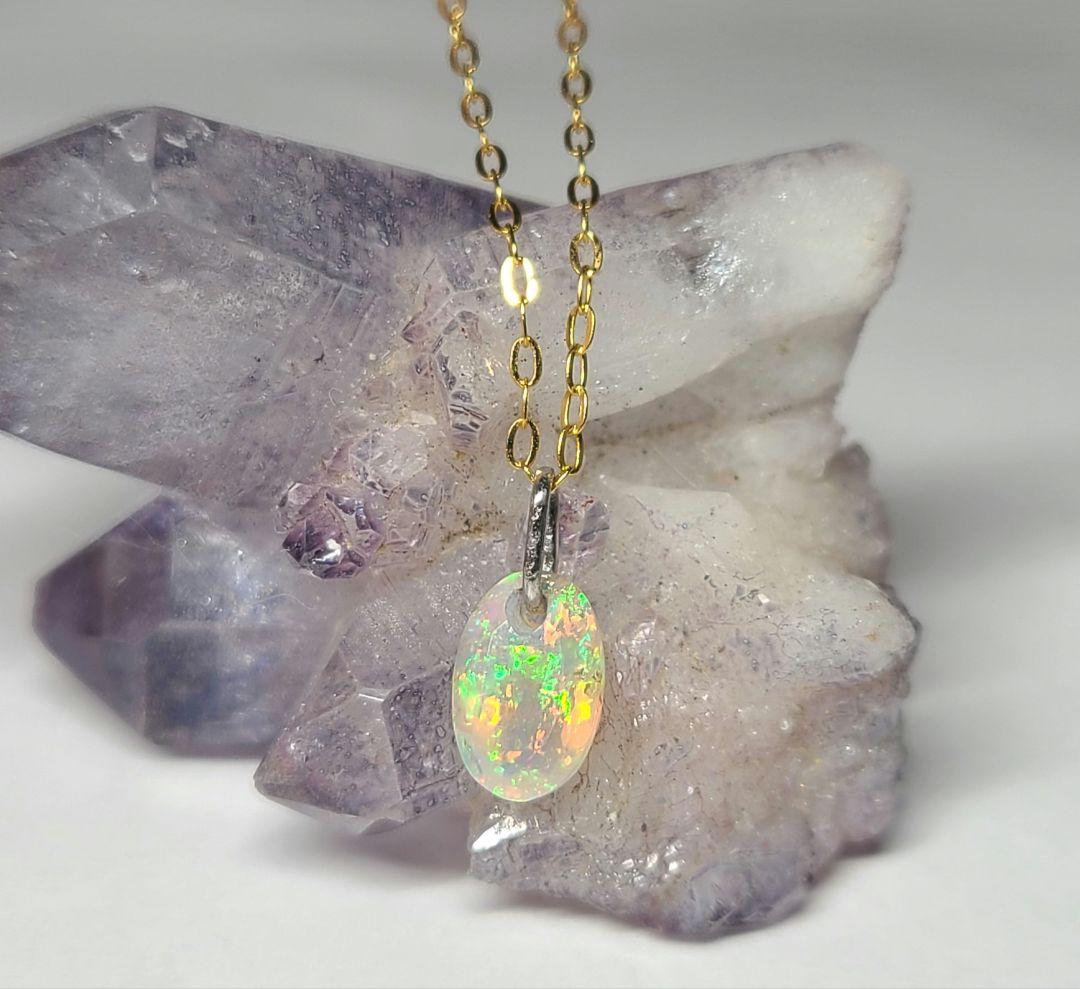 銀河のような遊色!★プレシャスオパールペンダントトッププラチナ★