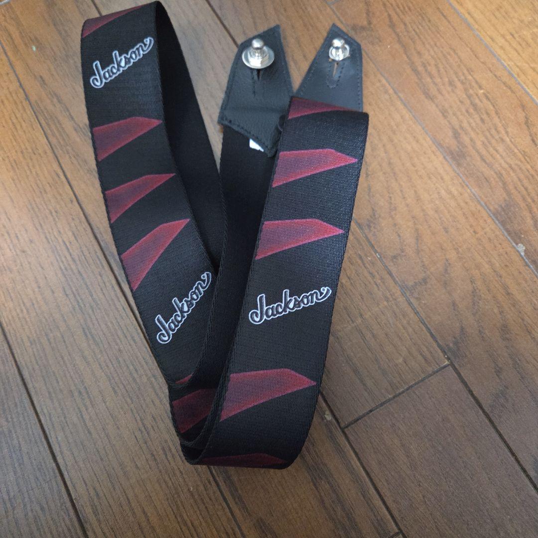 Jackson V型エレキギター ホワイト