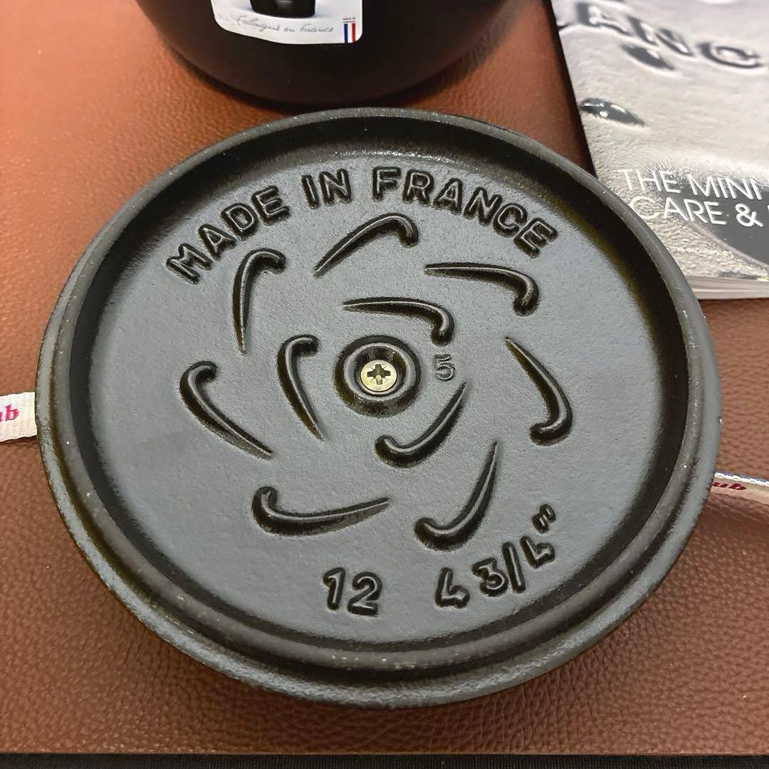 新品未使用　ストウブ　ラ　ココット de GOHAN Sサイズ　12cm 黒