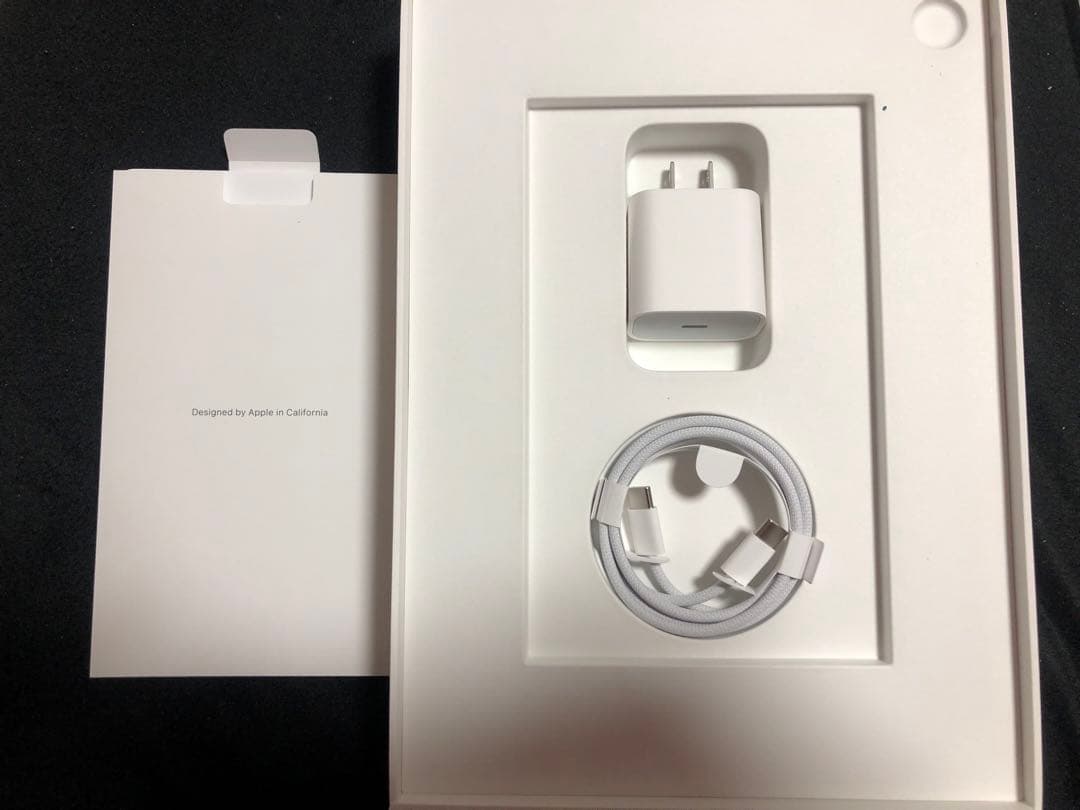 3年保険付き　iPad(A16) 128GB シルバー MD7F4J／