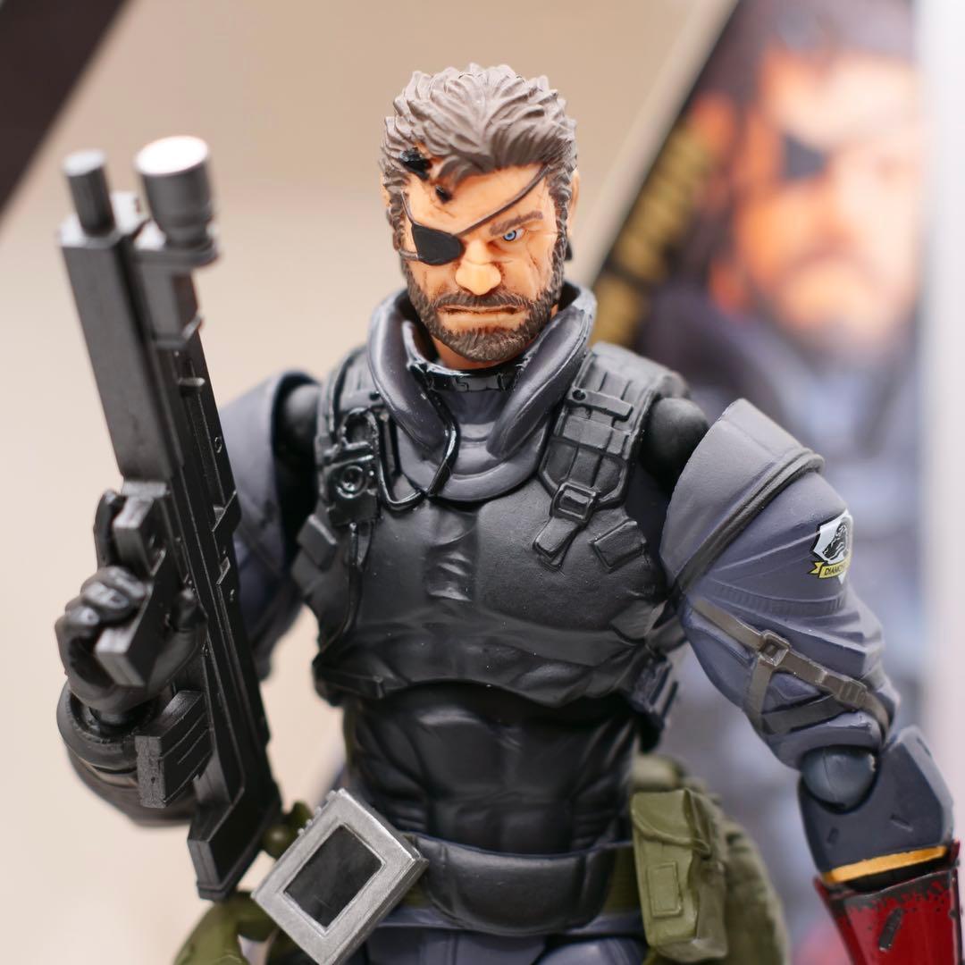 ヴァルカンログ　 ヴェノム・スネーク メタルギア ソリッド V リボルテック