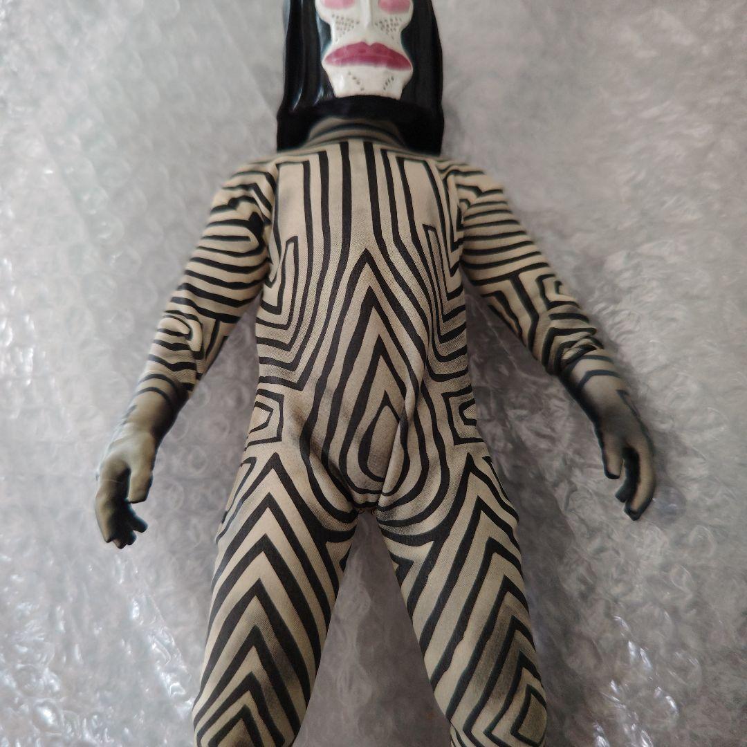 RAH　ウルトラマン　ダダ　フィギュア