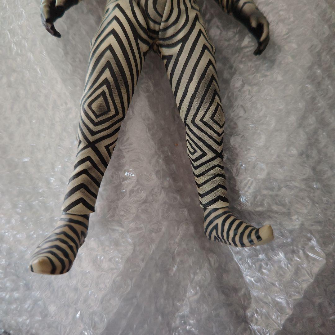 RAH　ウルトラマン　ダダ　フィギュア