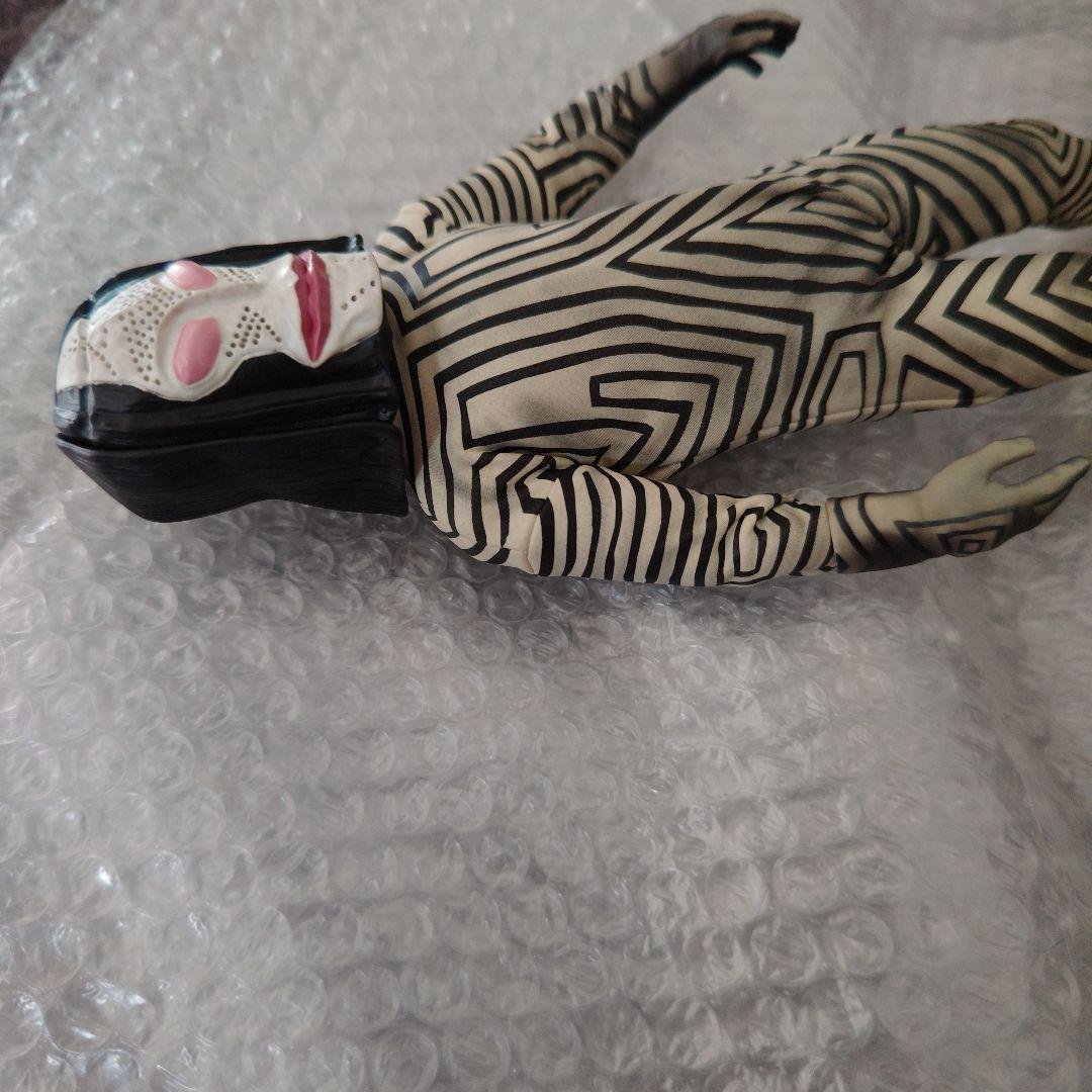 RAH　ウルトラマン　ダダ　フィギュア