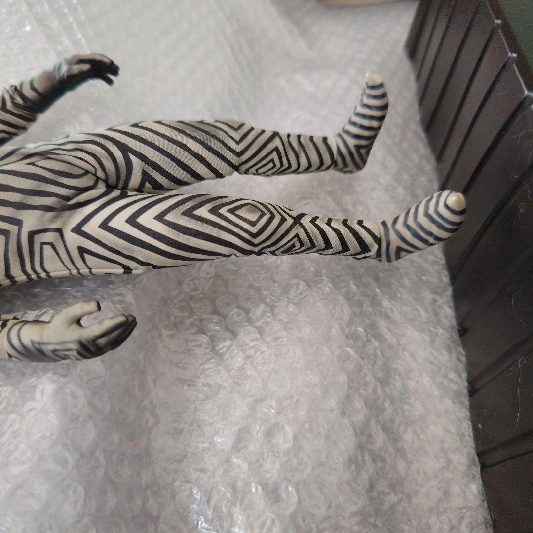 RAH　ウルトラマン　ダダ　フィギュア