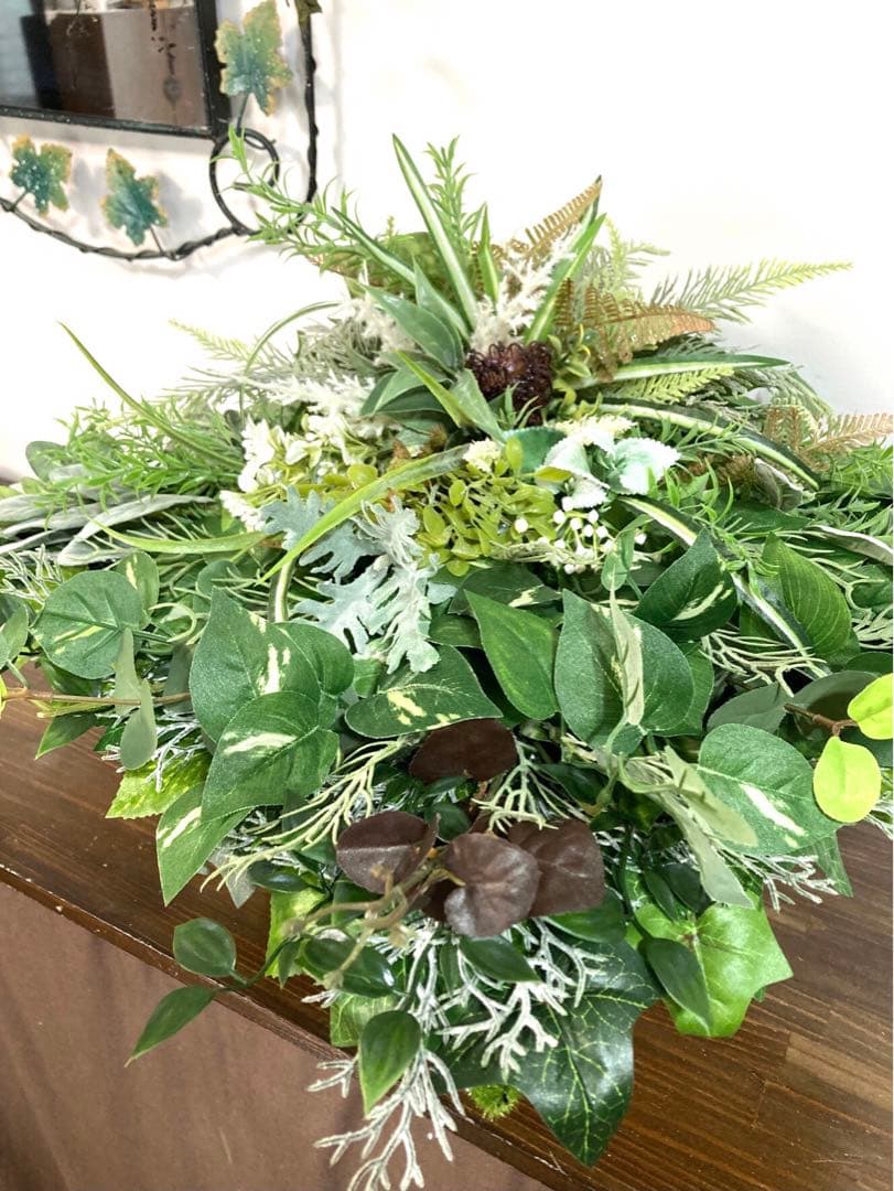 オーダーウォールグリーン　フェイクグリーン　壁掛け用　40×40 オリヅルラン