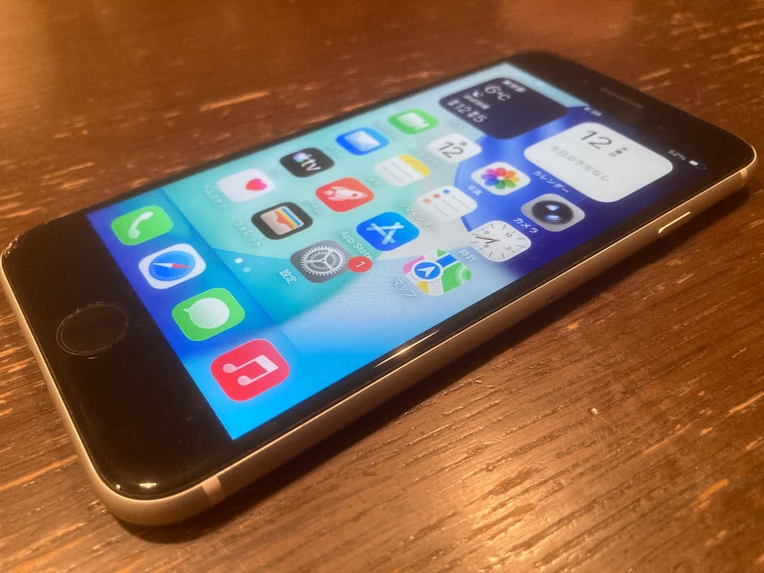 iPhone SE2 128GB ホワイト