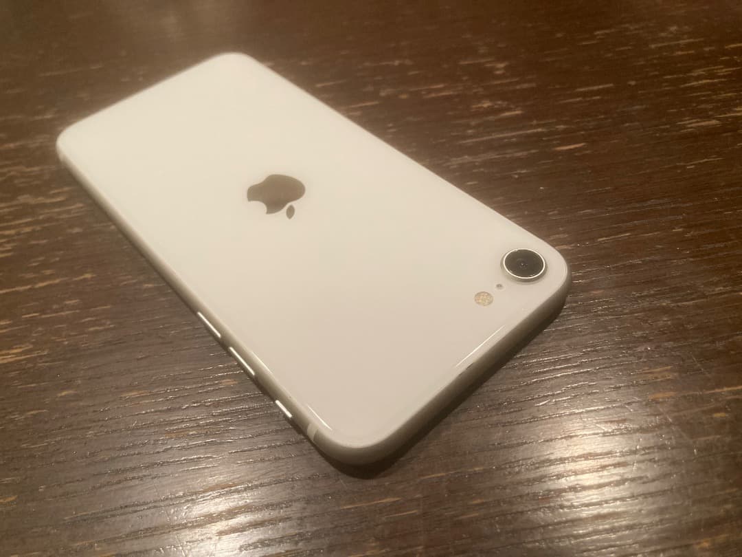 iPhone SE2 128GB ホワイト