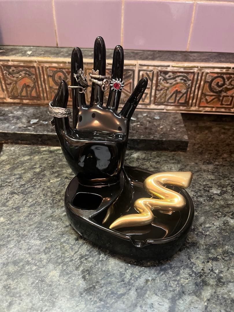 ハンドモチーフ　オブジェ　灰皿　小物入れ　陶器　スペースエイジ置物アート　モダン