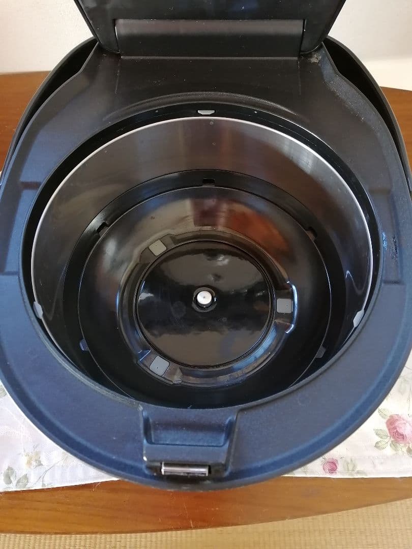 TIGER 炊飯器 JKN-R1型　ブラック 5.5合炊き　本土鍋