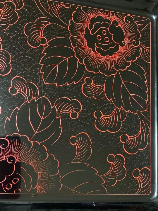 漆黒　沈朱牡丹　一膳盆　長方形　2点