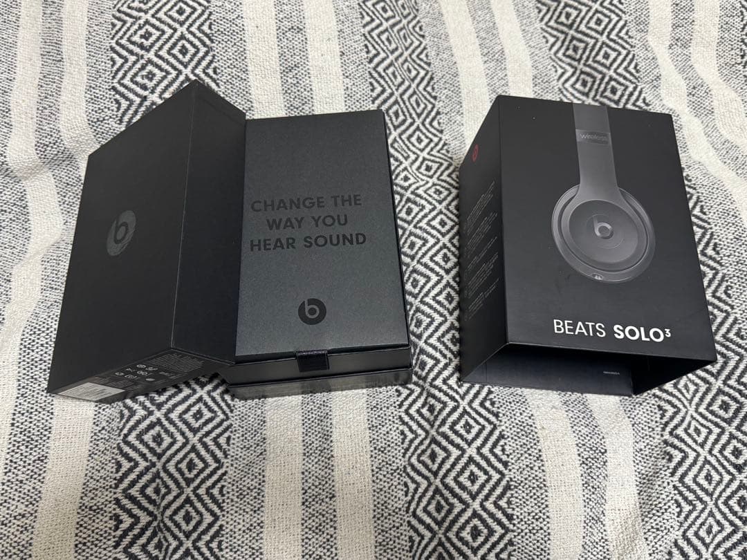 Beats Solo 3 ワイヤレスヘッドホン キャリングケース付き