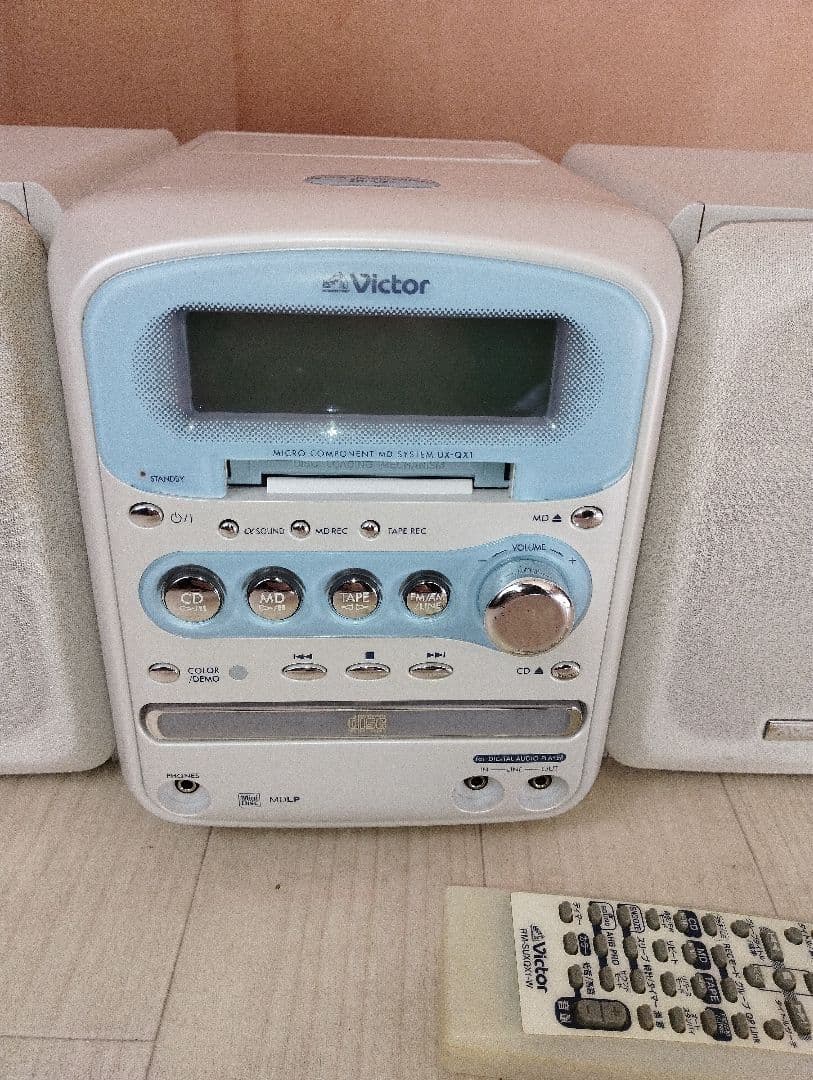 ①Victor CA-UXQX1　コンポ