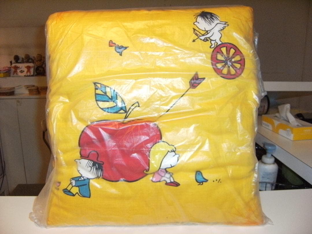 昭和レトロ★日本製★アニメ 原宿系 水森亜土 亜土ちゃん系 クッション 座布団