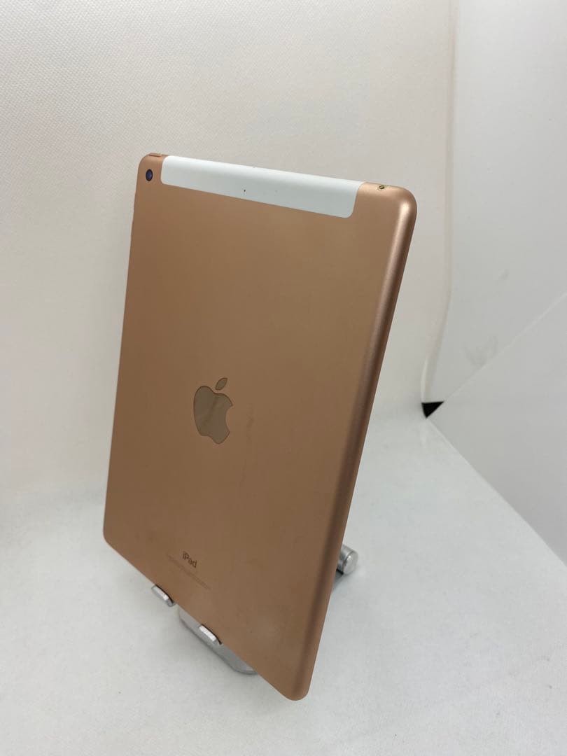 iPad 第6世代 32GB SIMフリー 87843