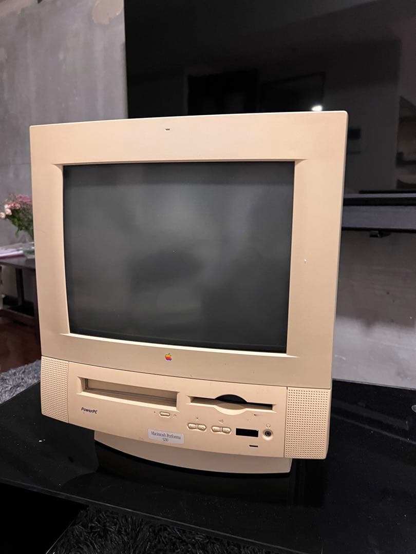 (送料込み)アップル社Apple Macintosh Performs 5210