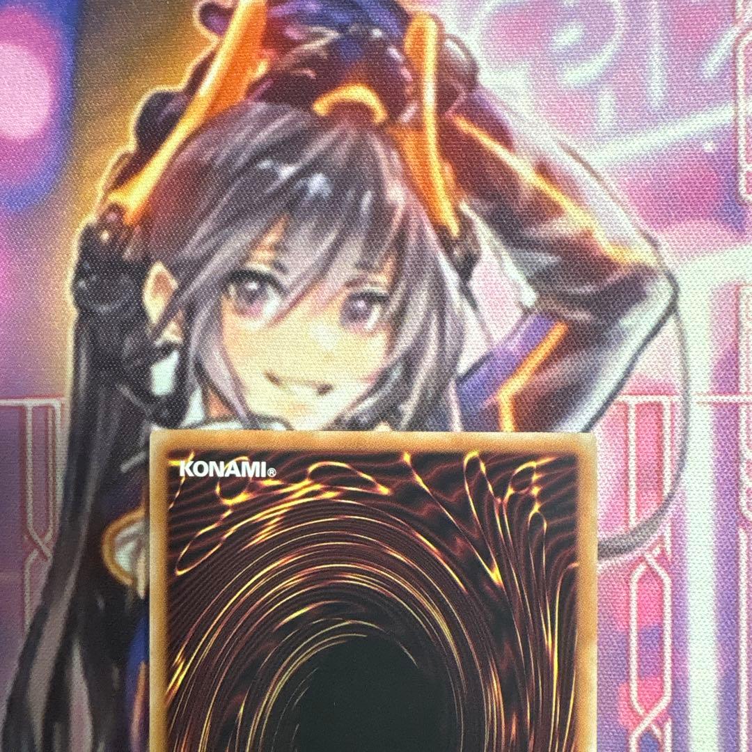 遊戯王　ブラックマジシャン 絵違い 25th unity限定デザイン 絵違い