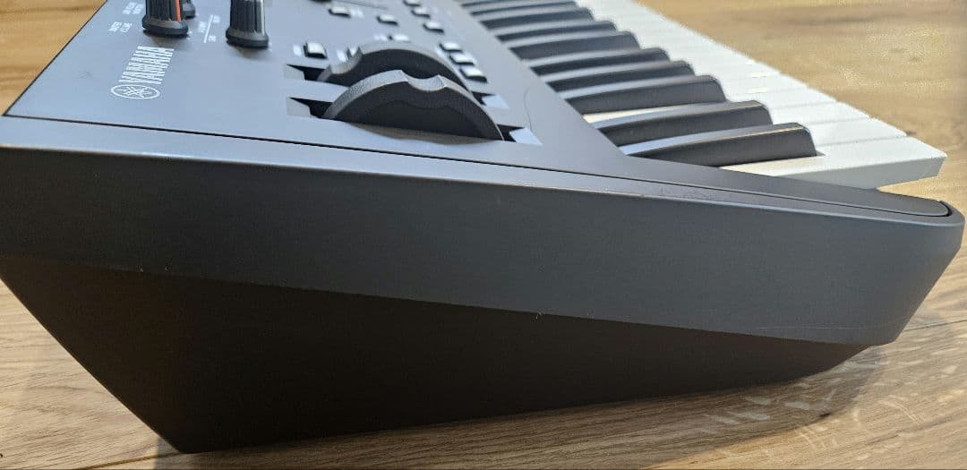 Yamaha MODX6+ シンセサイザー純正ソフトケース
