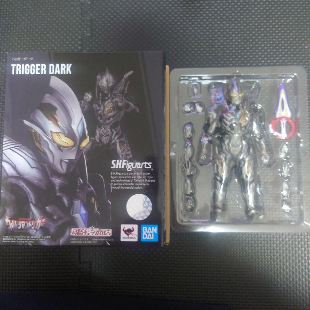 開封美品 S.H.Figuarts トリガーダーク