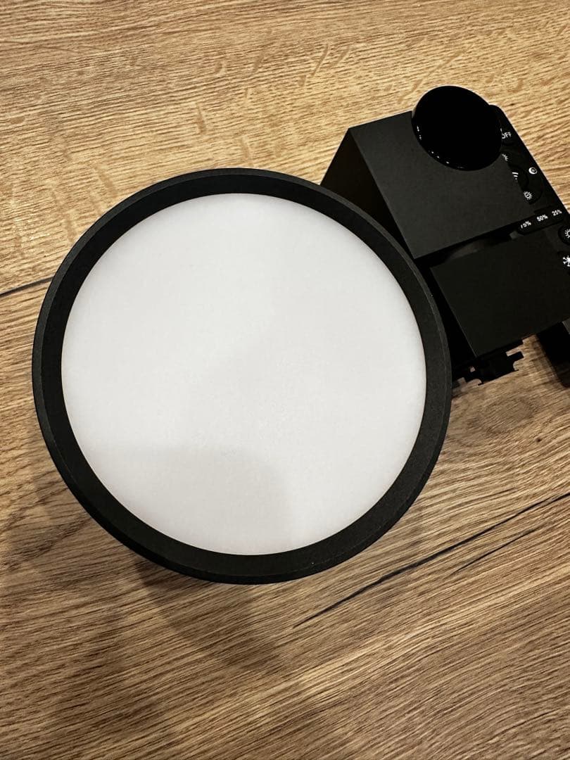 エジソンスマート カメラCUBE＋ダクトレールプラグ＋照明＋リモコン Alexa